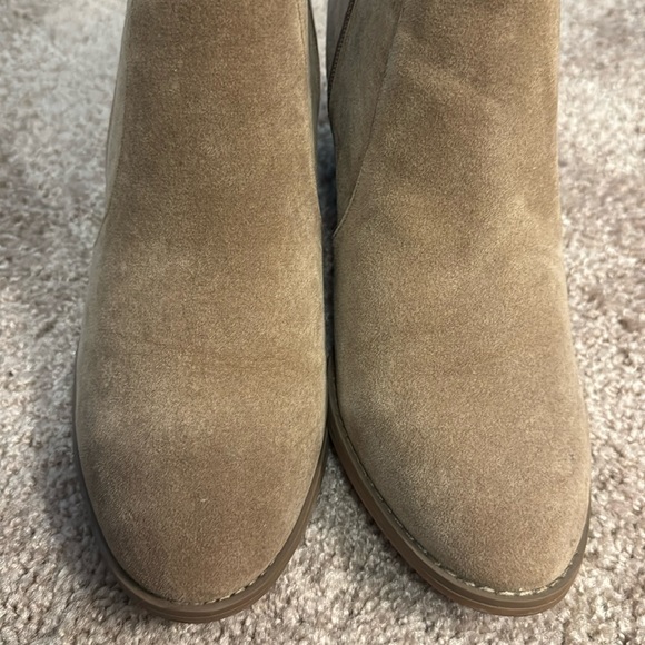 Universal Thread Boots Size 11 Color Taupe - Picture 10 of 12